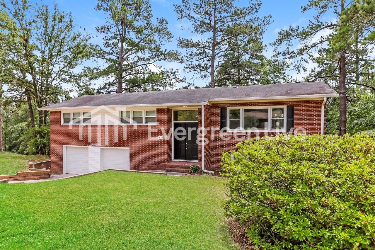 1835 Pisgah Rd - Photo 2 of 15