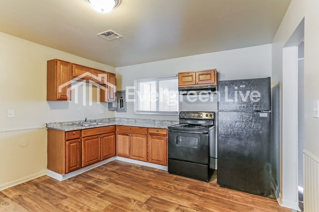 2950 Langfield Drive - Photo 7 of 15