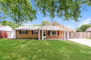 304 Applegate Rd - Photo 1 of 1