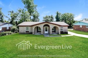 featured image of 2822 Meadowbrook Dr