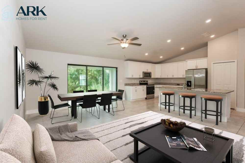 2509 18th St W - Photo 5 of 27