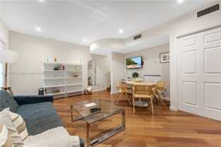 927 Euclid Ave ##6 - Photo 1 of 1