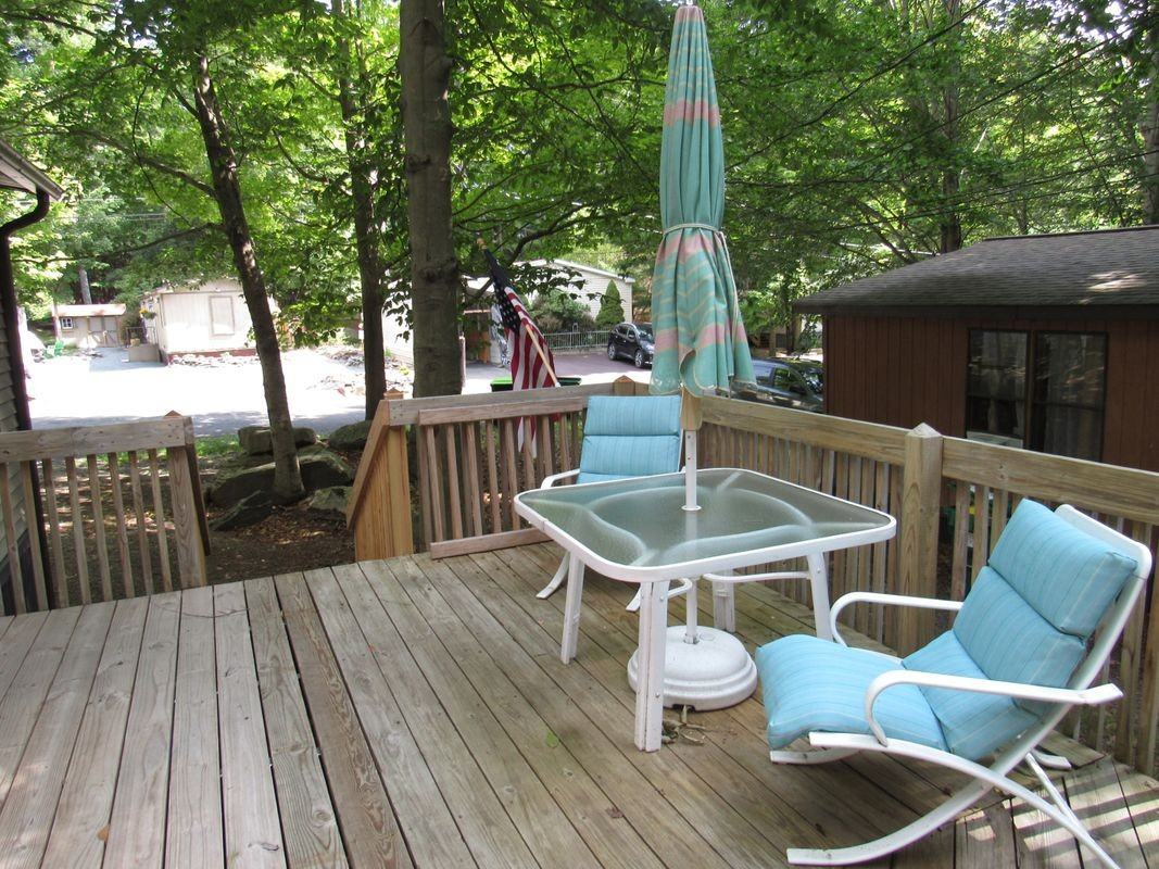 113 Forrest St - Photo 4 of 11