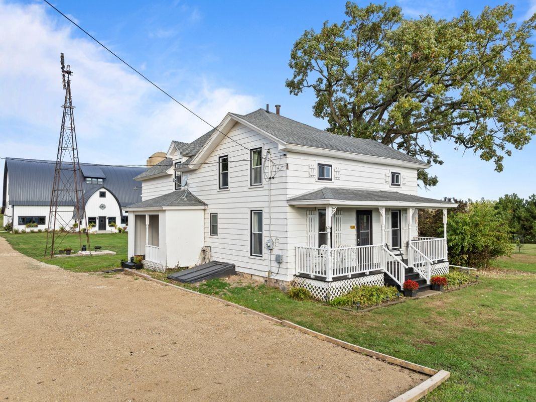 4363 County Road O N - Photo 3 of 13