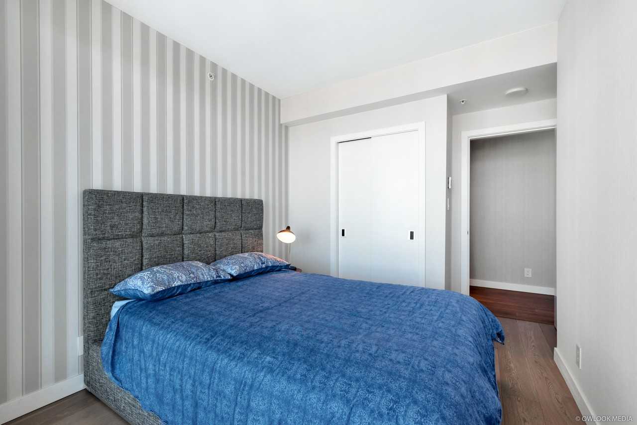 777 Richards Street #D42 - Photo 3 of 21