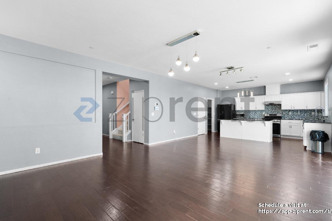 7517 Hazelton Way - Photo 2 of 26