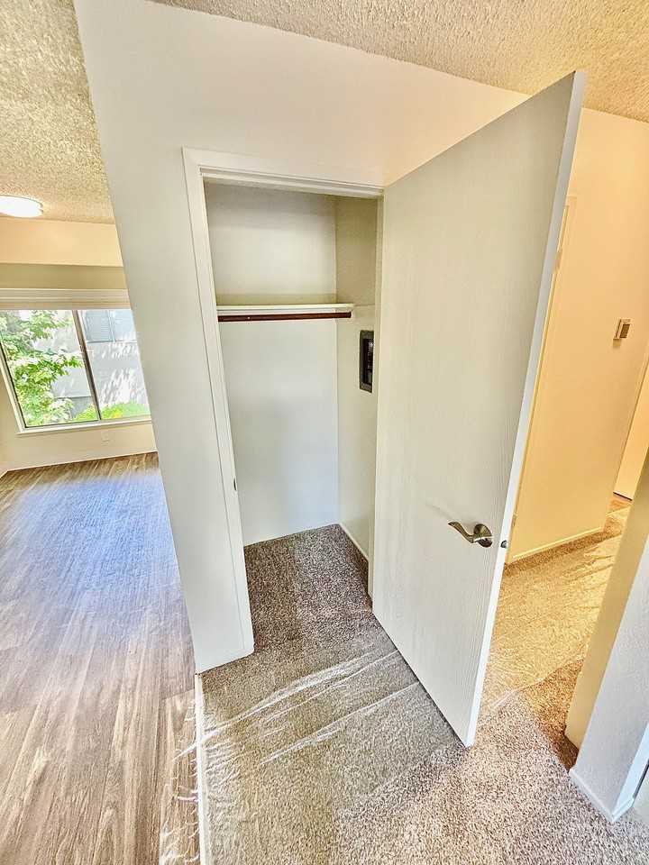 The Grove at Glen Ellen - Photo 2 of 9