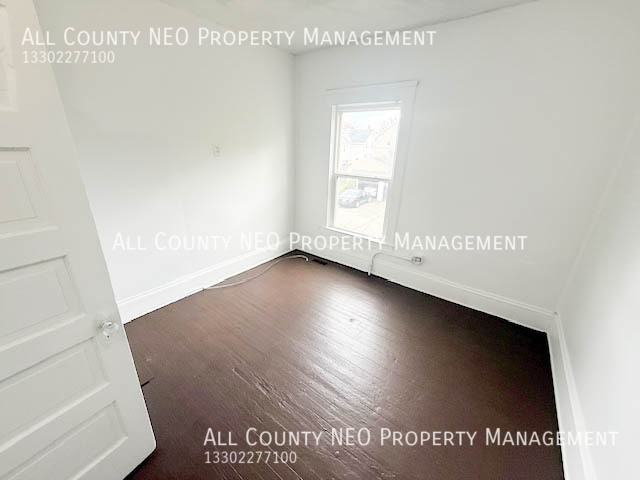 3292 W 98th St #2 - Photo 4 of 17