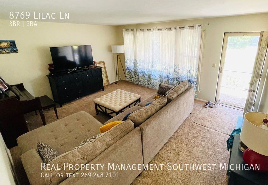 8769 Lilac Ln - Photo 4 of 4