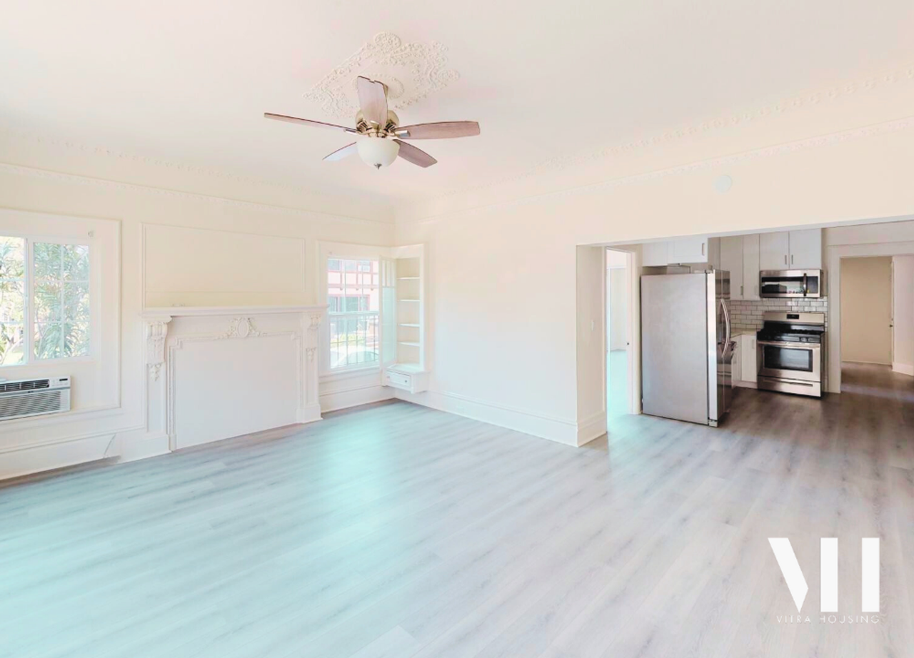 27 West Apartment Homes Near USC Campus! - Photo 3 of 23