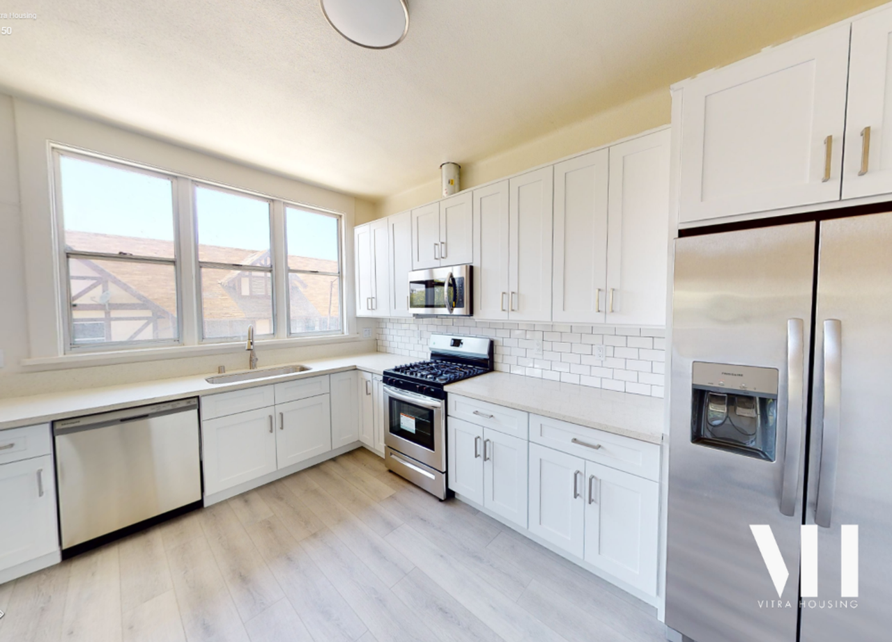 27 West Apartment Homes Near USC Campus! - Photo 4 of 23