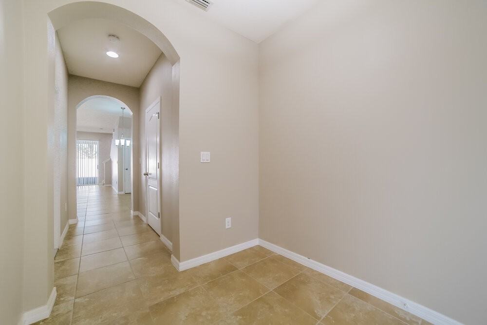 10408 Red Carpet Ct - Photo 5 of 17