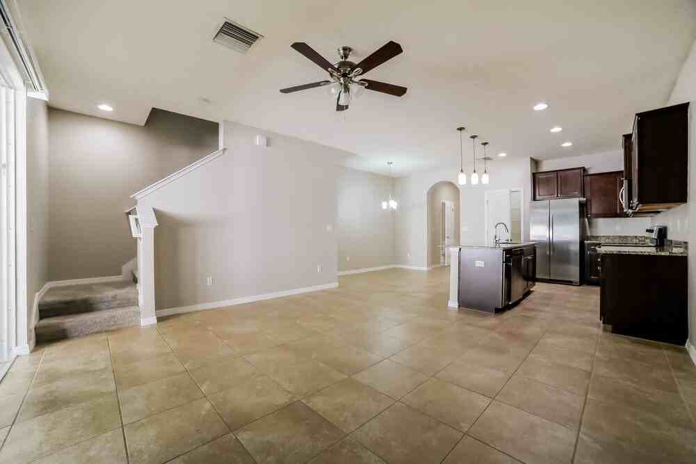 10408 Red Carpet Ct - Photo 6 of 17