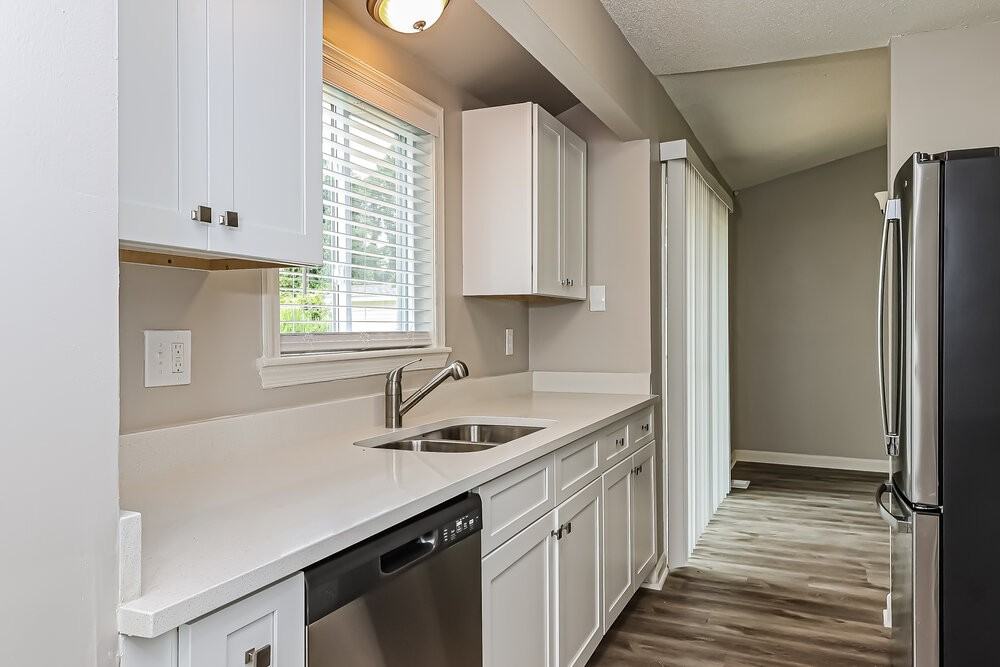 2332 Quartz Ct - Photo 7 of 16
