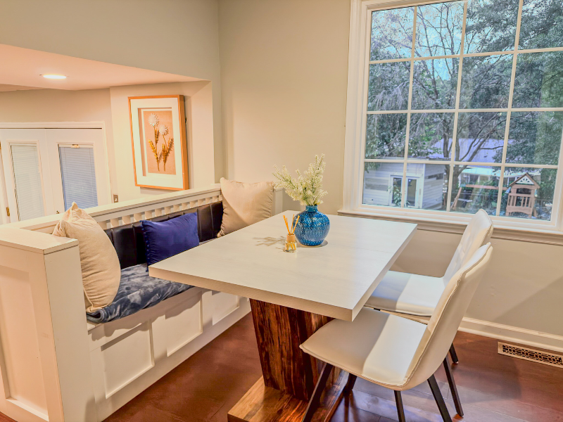 341 E Millbrook Rd - Photo 5 of 20