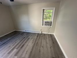 featured image of 1958 Lakeview Rd #A