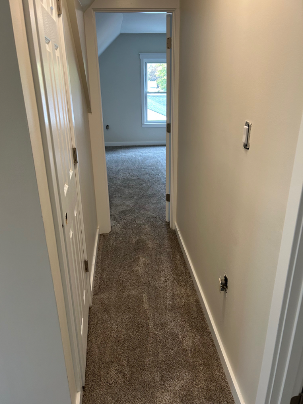 635 E Unadilla St - Photo 3 of 11