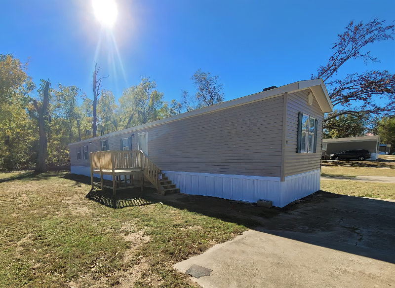 92 Deerwood Park - Photo 3 of 10