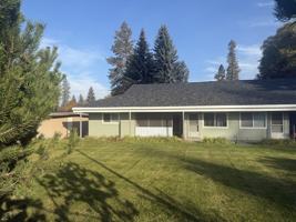 featured image of 705 E C St #1