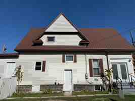 featured image of 145 N Oakland Ave