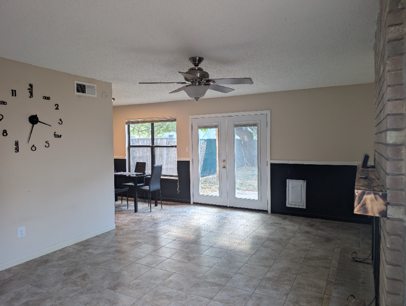 1201 Doreen Ct #A - Photo 2 of 20