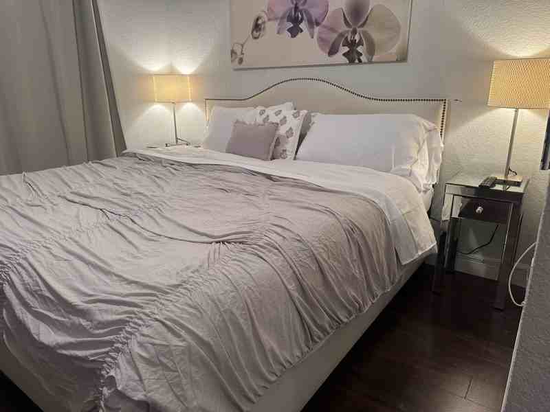 2194 Northeast 167th Street - Photo 5 of 18