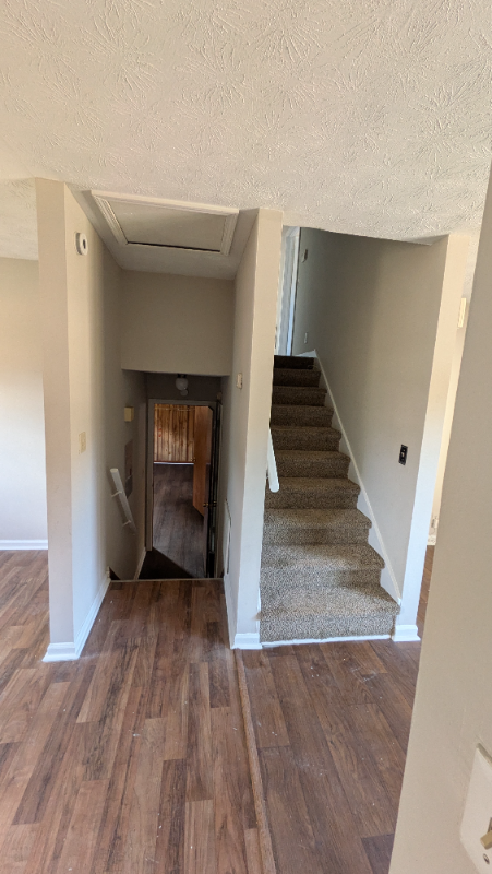 2720 Oxford Court - Photo 5 of 18