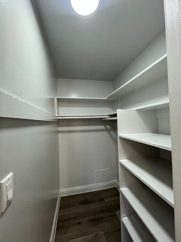 1240 W 105th St #15 - Photo 6 of 8