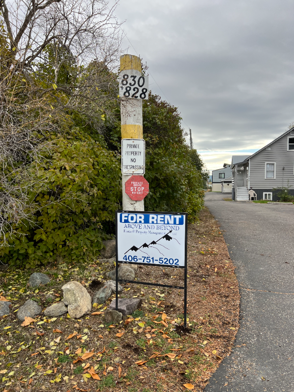 830 8th St W - Photo 3 of 20