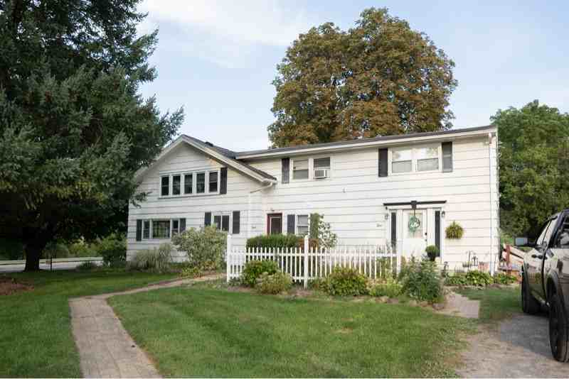 3287 Brockport Spencerport Rd - Photo 6 of 19