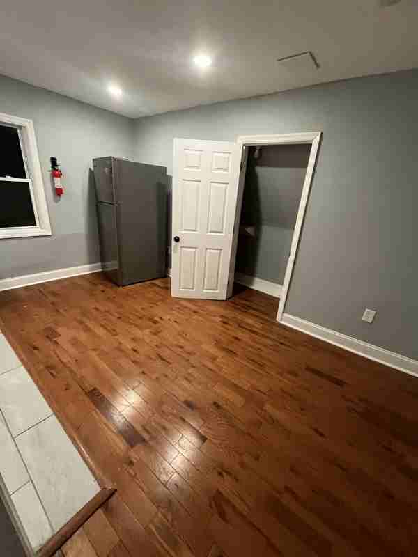 18 N 19th St #3 - Photo 2 of 5