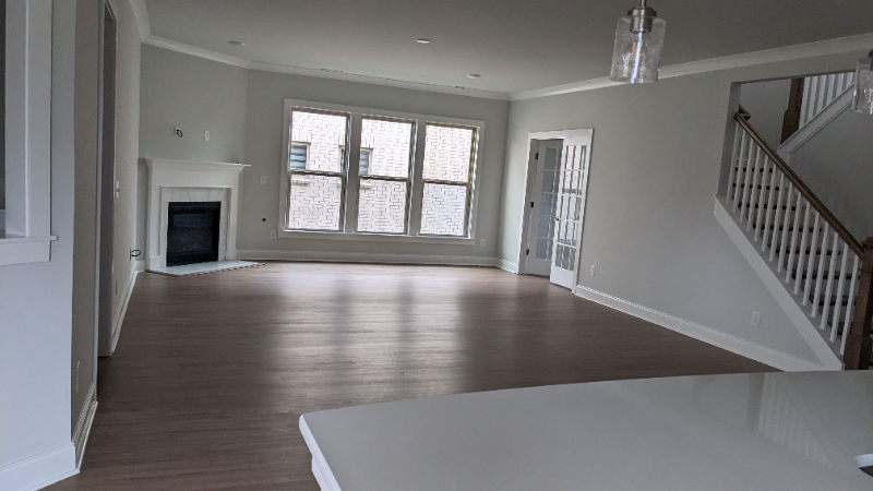 1313 Kettlehook Ln - Photo 3 of 20