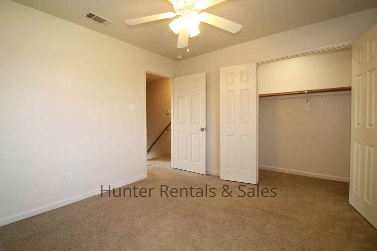 1604 Aztec Trace - Photo 6 of 17