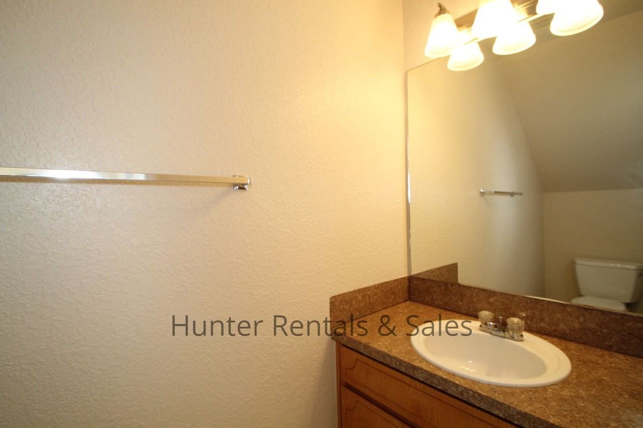 1604 Aztec Trace - Photo 4 of 17