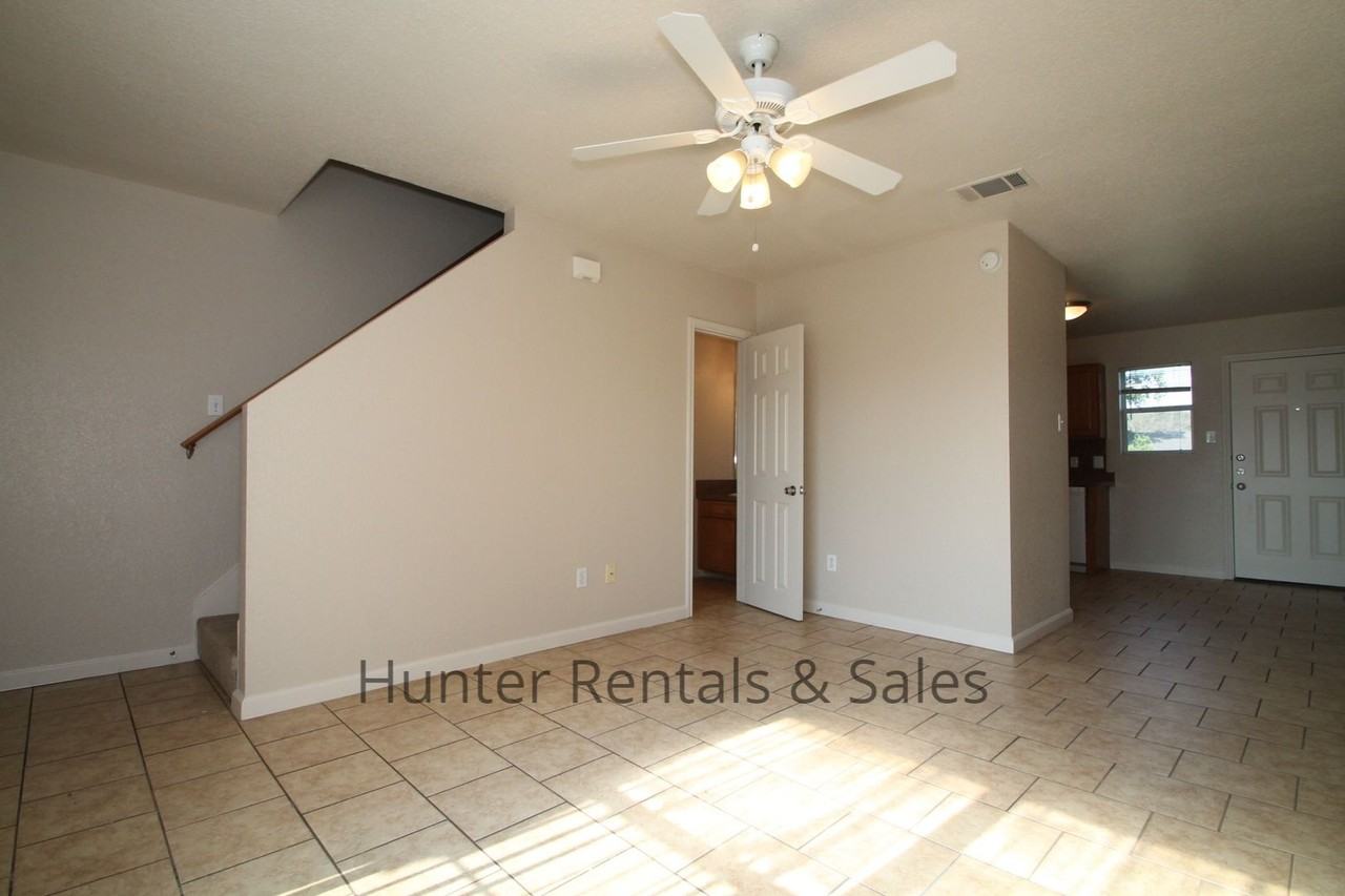 1604 1604-B Aztec Trace Dr - Photo 2 of 17