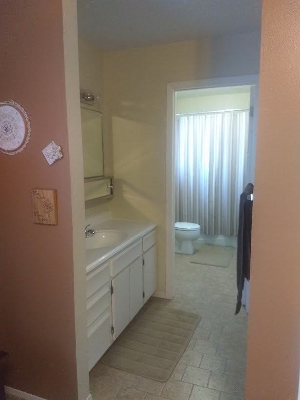 4824 Lakeview Cir #NA - Photo 3 of 8