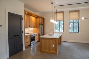 featured image of 48 Round Hill Rd #11