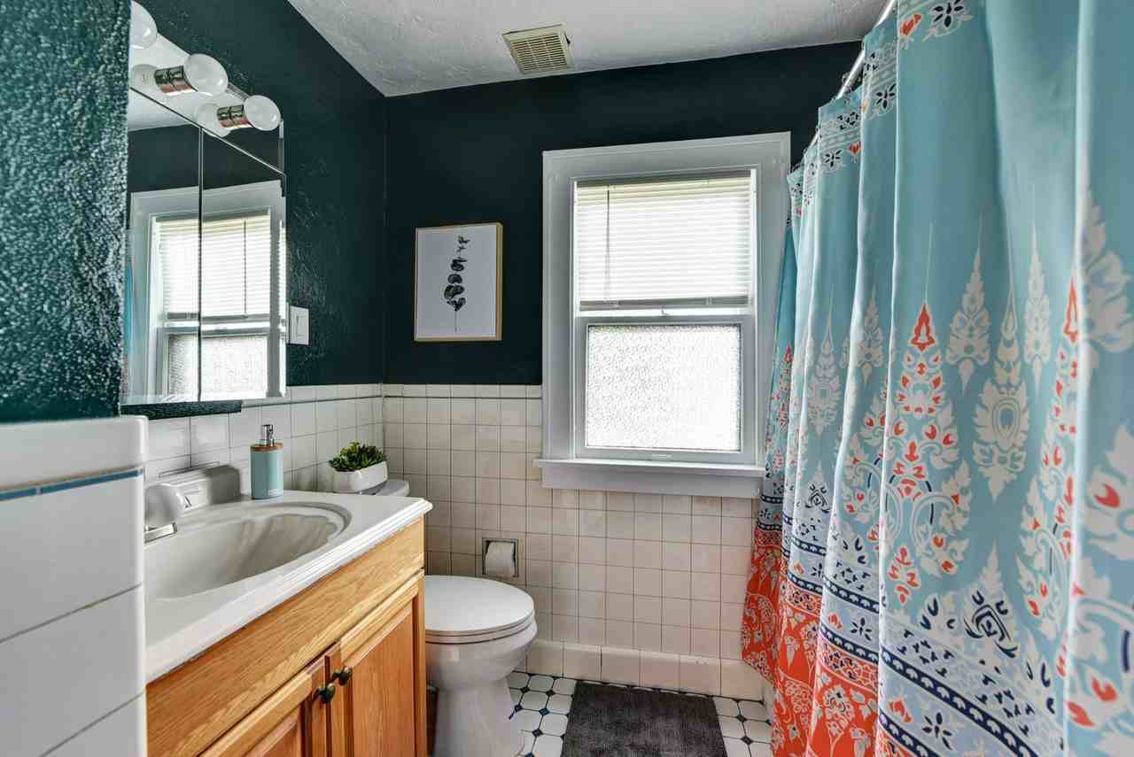 17612 Winslow Rd #1 - Photo 6 of 9