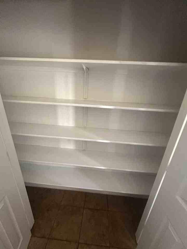 10008 Smock Mill Ln - Photo 6 of 17