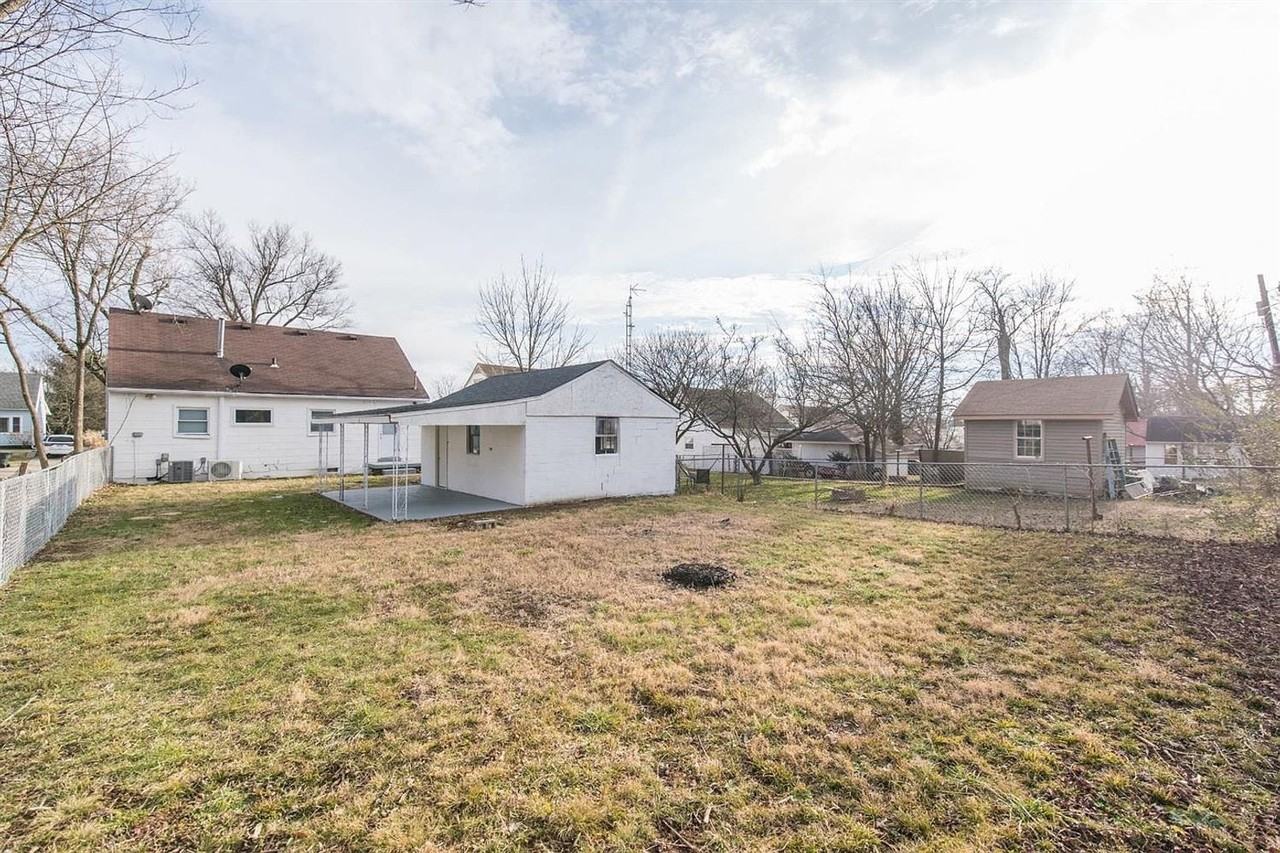 849 Carneal Rd - Photo 2 of 18