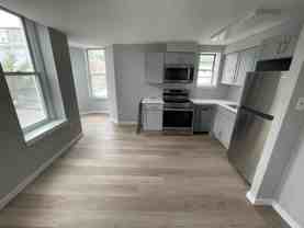 3500 Ainslie St - Photo 1 of 1