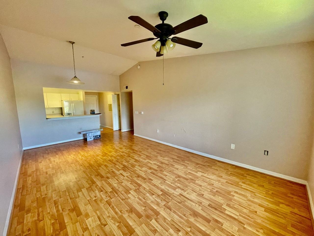 8274 Key Royal Circle - Photo 4 of 16