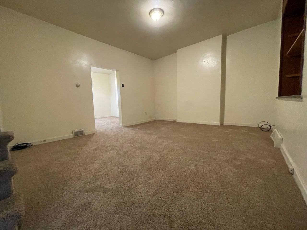 3424 Bates St - Photo 2 of 14