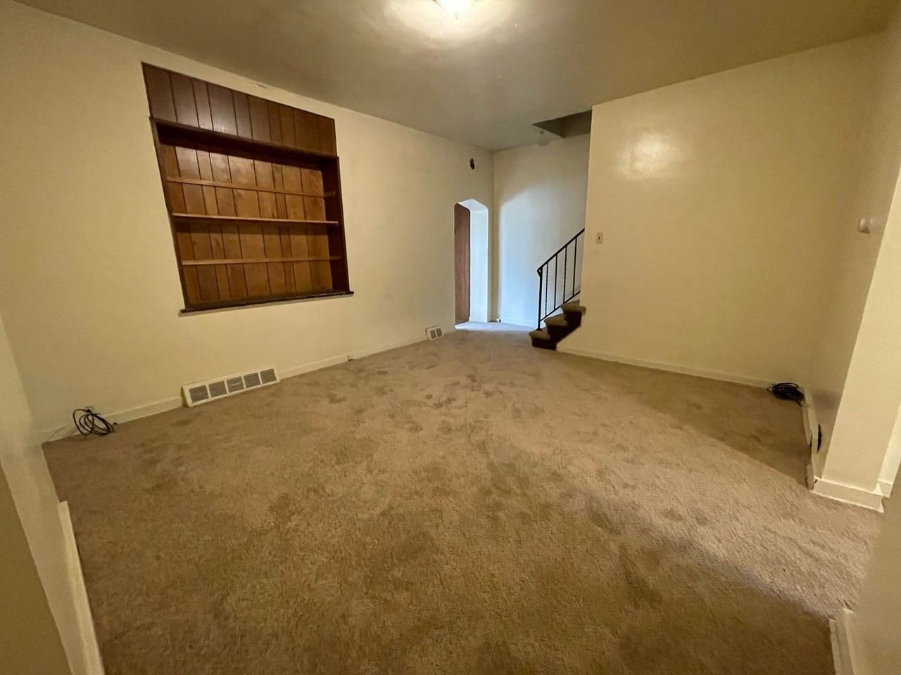 3424 Bates St - Photo 3 of 14