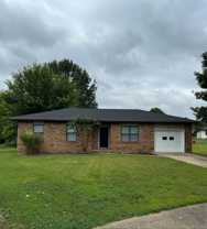 2130 E Redwood St - Photo 1 of 1