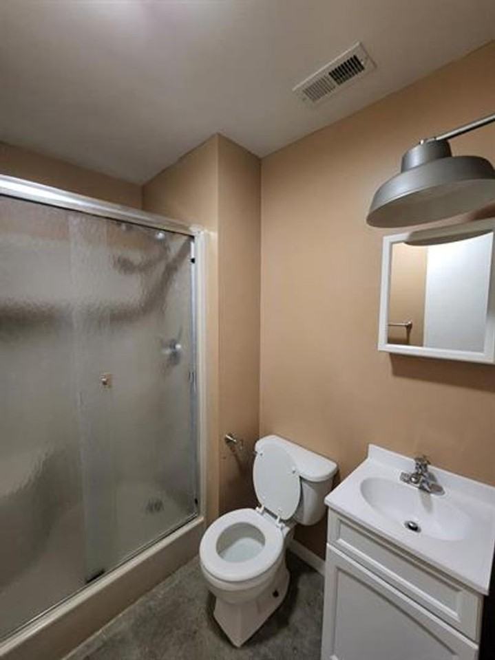 520 S Nichols Ave #D - Photo 4 of 7