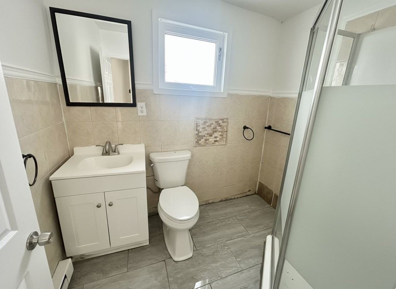 449 E Elkhart St - Photo 3 of 5