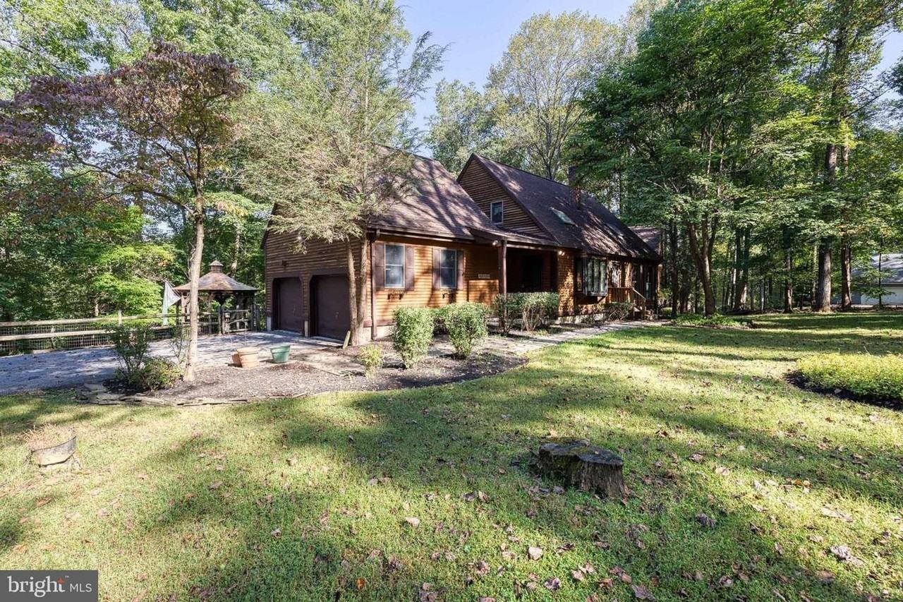 12610 Timber Grove Rd - Photo 2 of 39