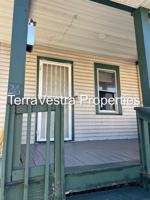 featured image of 26 E Adams St