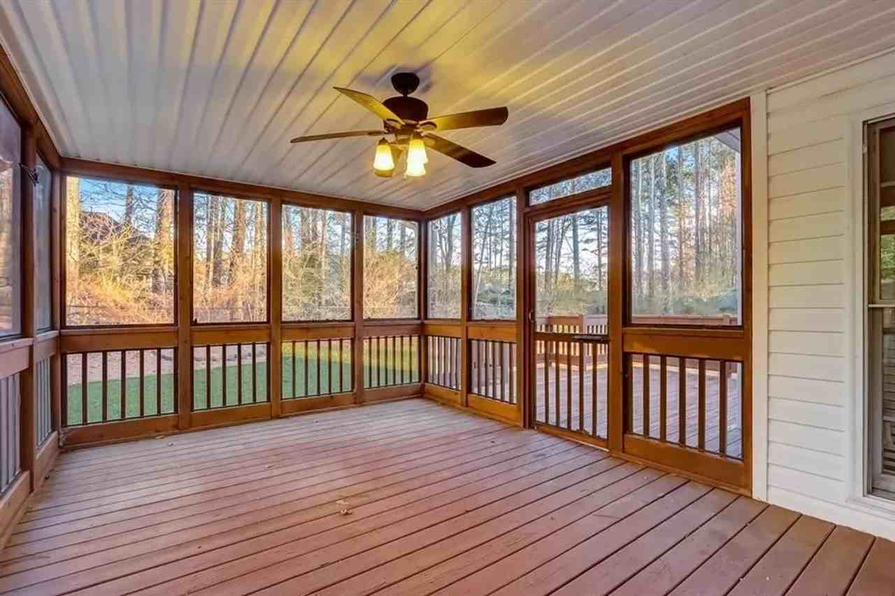 74 Flanders Ct - Photo 7 of 27